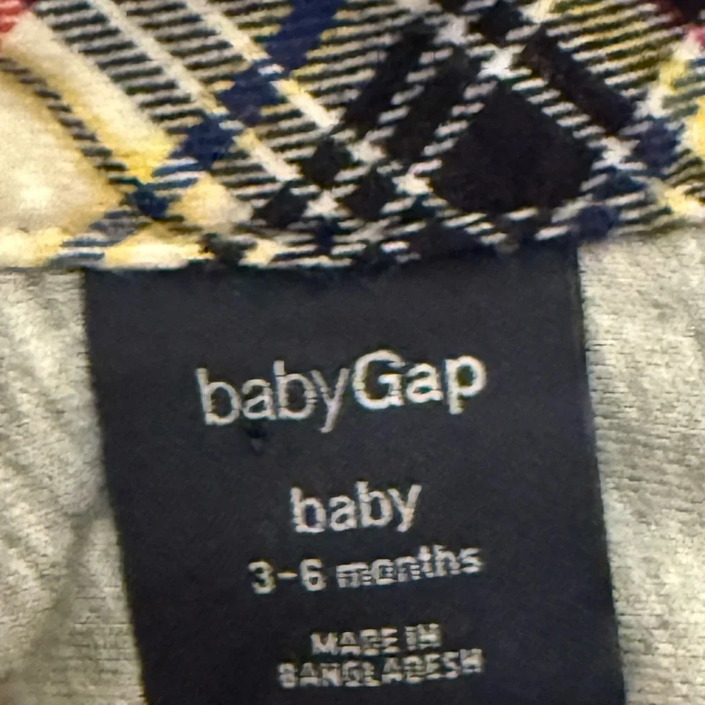 GAP vibrant plaid